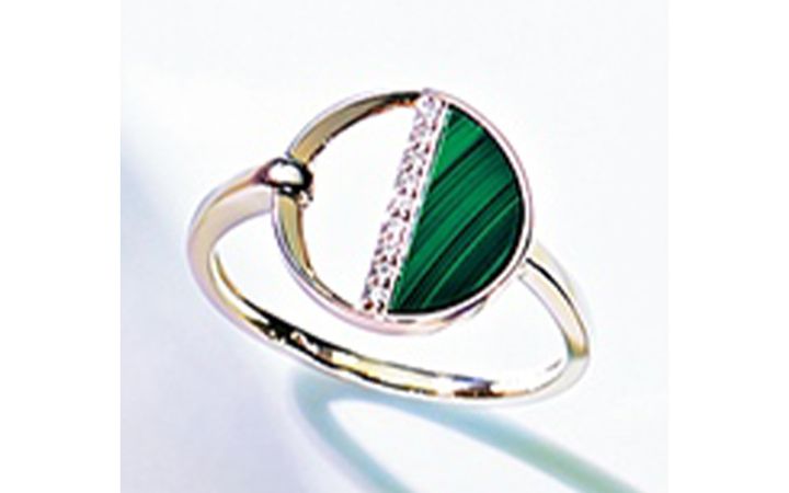 スタージュエリーのリング