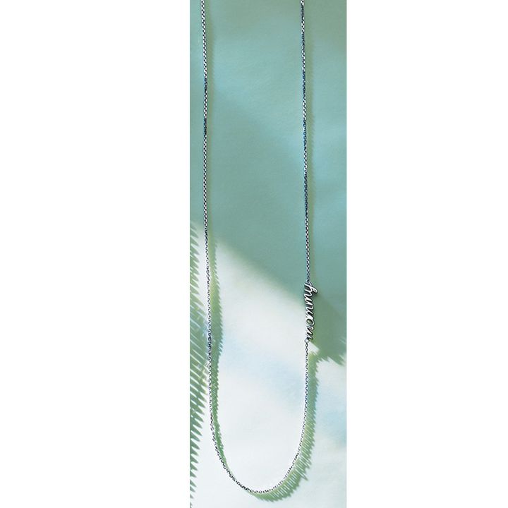 Mommyのモチーフ付きネックレス