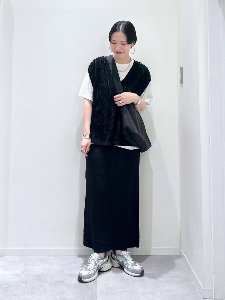 画像1: 出典：and ST