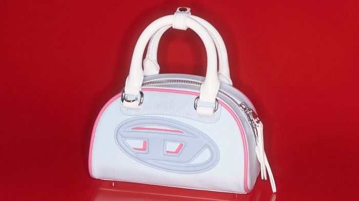 ディーゼルのアイコンバッグがアップデートして登場！丸みのある立体的なドームが目を引く新作「1DR 2.0 DOME」に注目