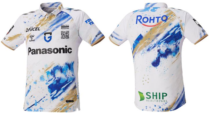 J1クラブに“ペイントアート”の限定ユニフォームが登場！選手が「足でデザインを製作」