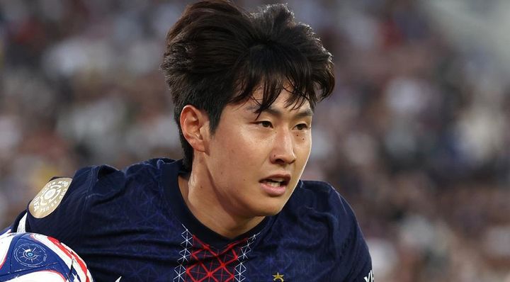 韓国スター選手、北朝鮮にモザイク処理で消される…試合放送で顔と名前にボカし