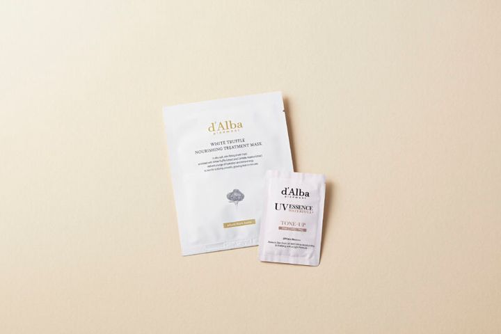 d'AlbaシートマスクとUV