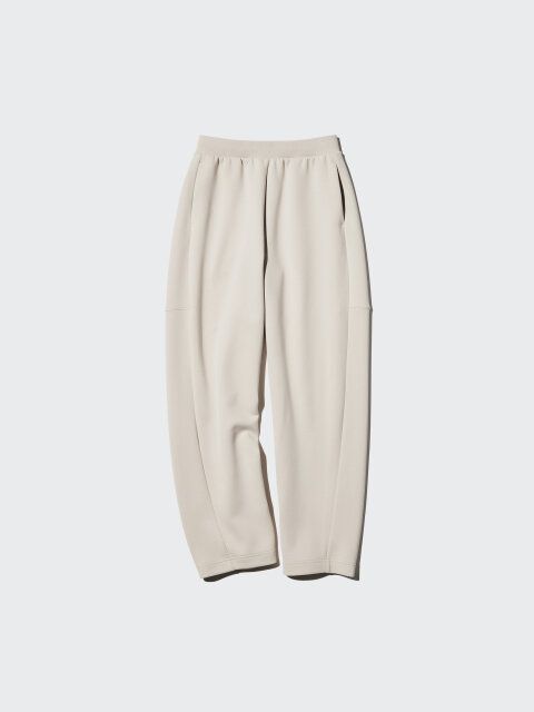 ユニクロのドライスウェットカーブパンツ