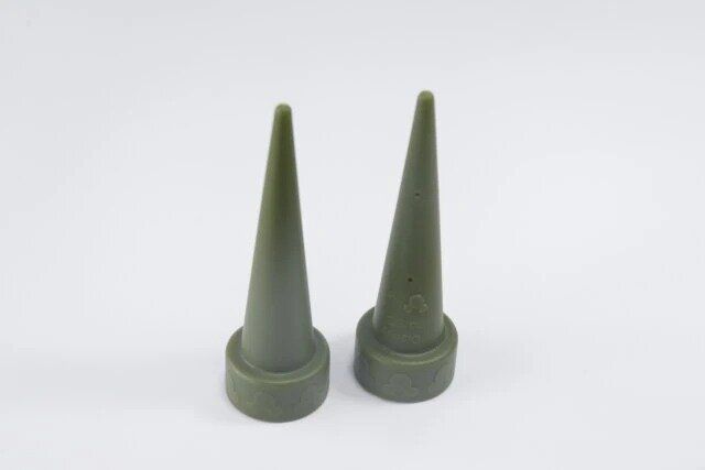 ダイソーの給水キャップ、2個（ミッキーマウス）1