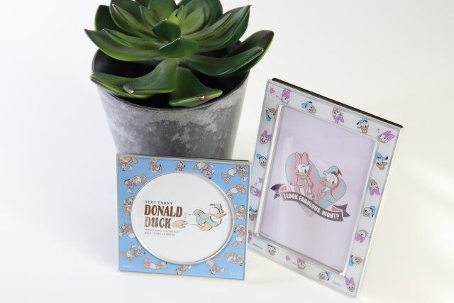 ダイソー フォトフレーム、丸（ドナルド＆デイジー）DC8 フォトフレーム、角（ドナルド＆デイジー）DC8 使用例