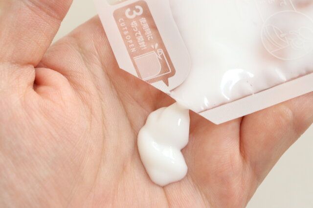 セリア 使い切りできる詰め替えパウチ 10mL 8枚入 使用例