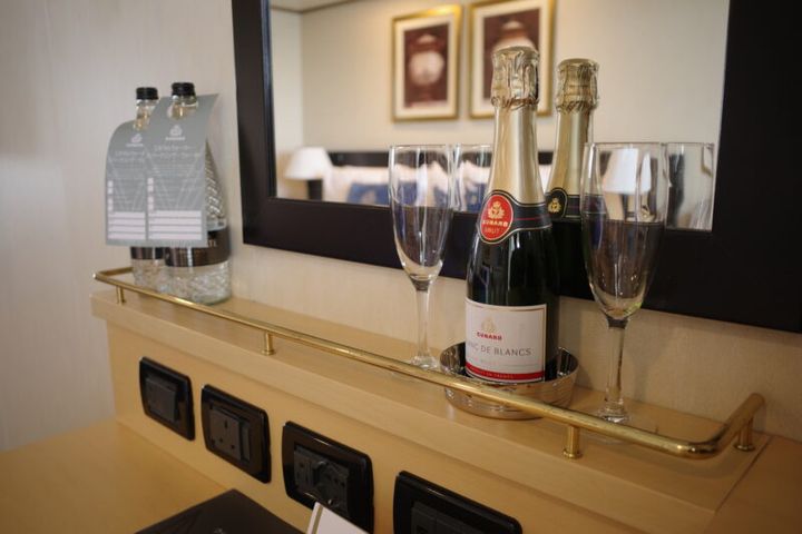 クイーン・エリザベス号の客室②