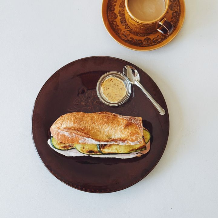 明日のランチはこれ！フランスパンで作る、ズッキーニ×ハムの簡単サンド【パン好きなsumire.のバゲットサンドのレシピ vol.43〜レシピで旅するヨーロッパ〜】