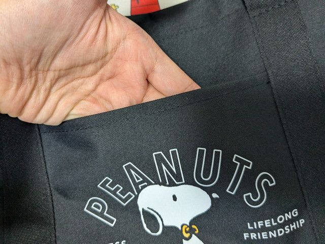 スヌーピーレジカゴサイズトートバッグポケット