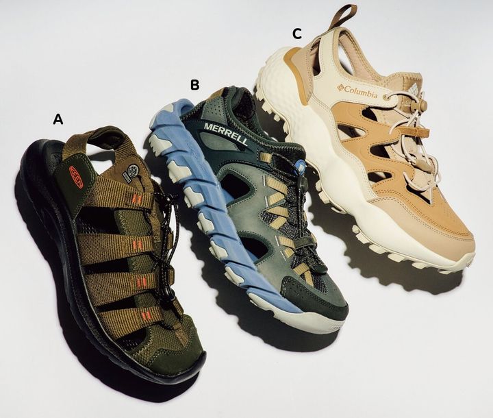 アウトドア由来の機能性と佇まいが普段使いにも有効な水陸両用サンダル