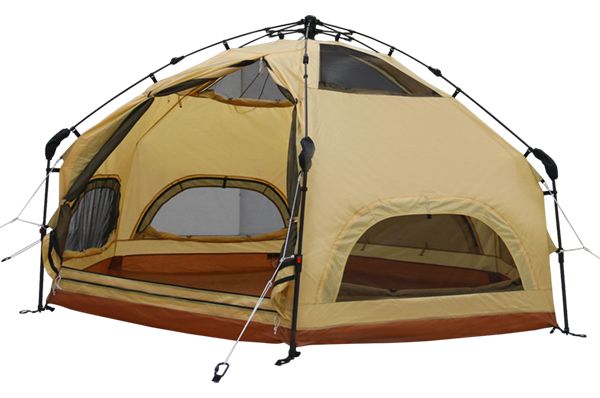 キャンプ歴9年の上級キャンパーがおすすめ！キャンプスタイル別テーブル3選