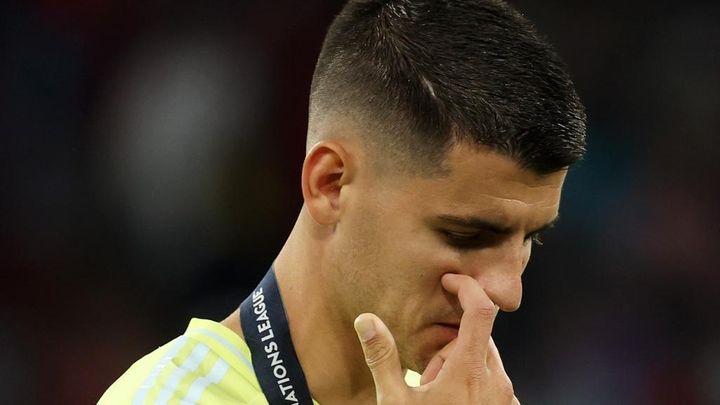 32歳スターと妻子に殺害予告…19歳を逮捕 「アカ盗まれた」と通報も盗聴でウソ発覚