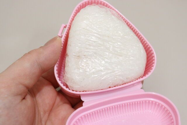 星のカービィふっくらおにぎりケースフェイス 持ち運び