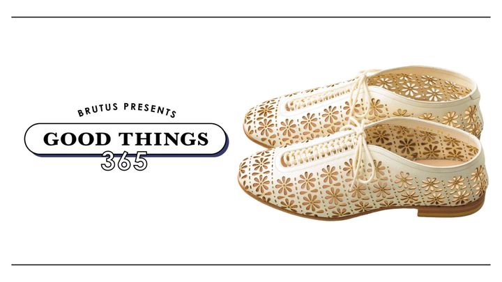 〈カルマンソロジー〉のシューズ