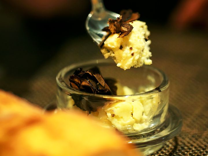 代官山『PRIM』の「自家製発酵バタートリュフ」