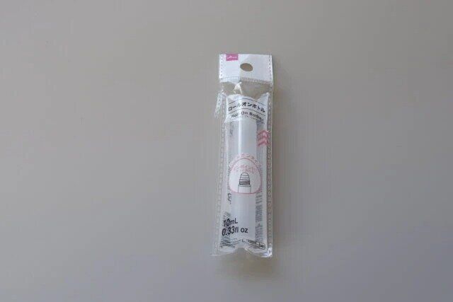 ダイソー ロールオンボトル パッケージ