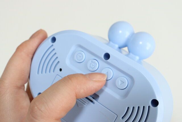 おすわり時計 時刻設定ボタン