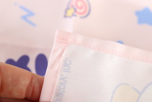 ダイソーの端の処理がされた星のカービィ マルチクロス ニューレトロ