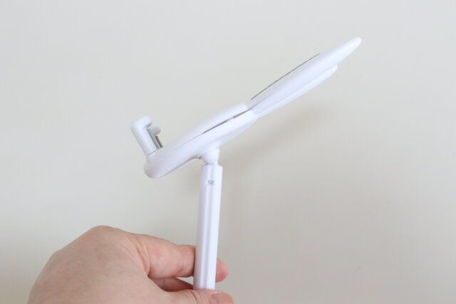 伸縮式スマホスタンドラビット 伸縮