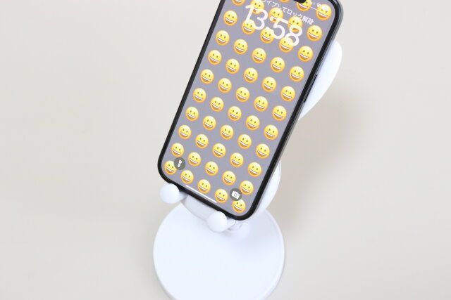 伸縮式スマホスタンドラビット 縦向き