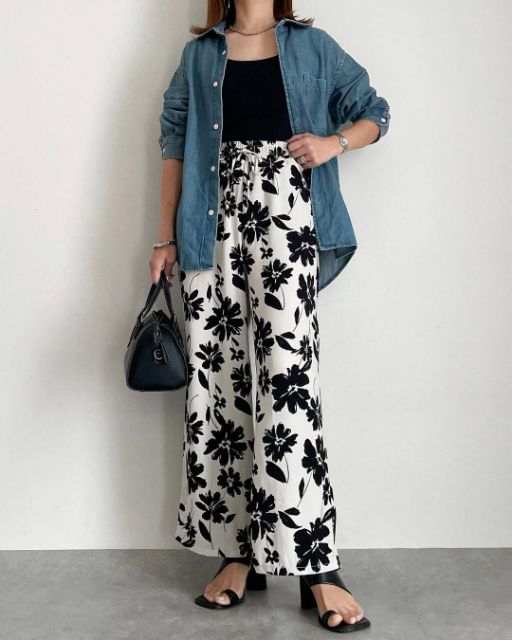 プリントイージーPTを着たコーデ