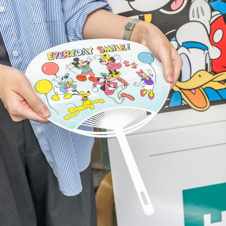 キャンペーン特別店舗「エイブル吉祥寺南口店」ミッキー＆フレンズうちわ