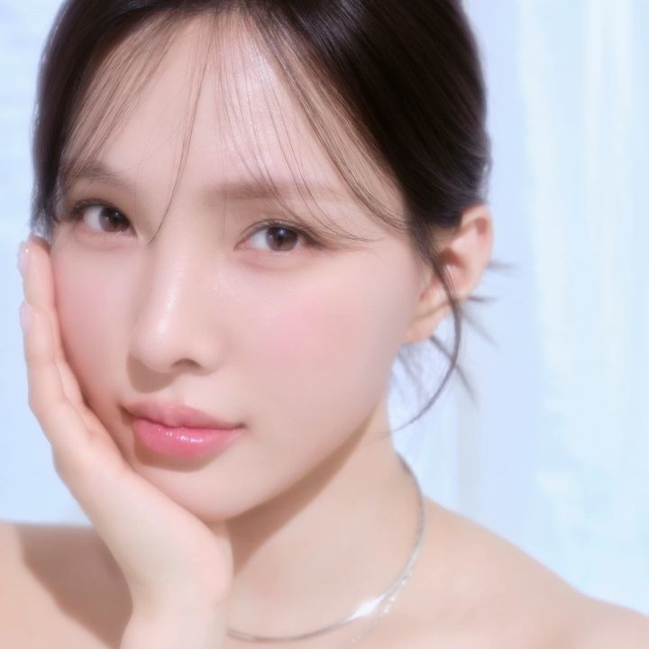 LE SSERAFIM専属メイク・ダソム先生が初登場！最新♡SAKURA風チョンスンメイク_28