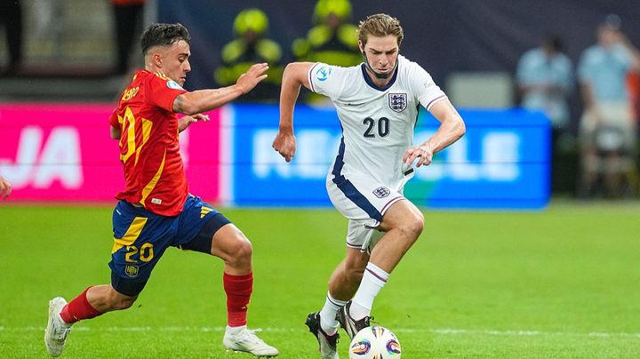 過去には日本代表キャプテンも着用…アゴ骨折中のイケメン選手、“防具”着用で代表戦に出場し話題に