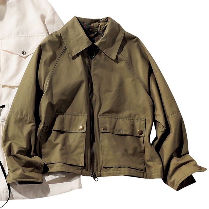 バブアーのカーキのショート丈ジャケット