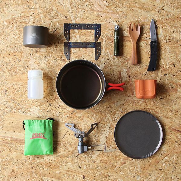 【女子ソロ】ポータブル電源で車中泊を快適に！必要性と賢い選び方を徹底解説！