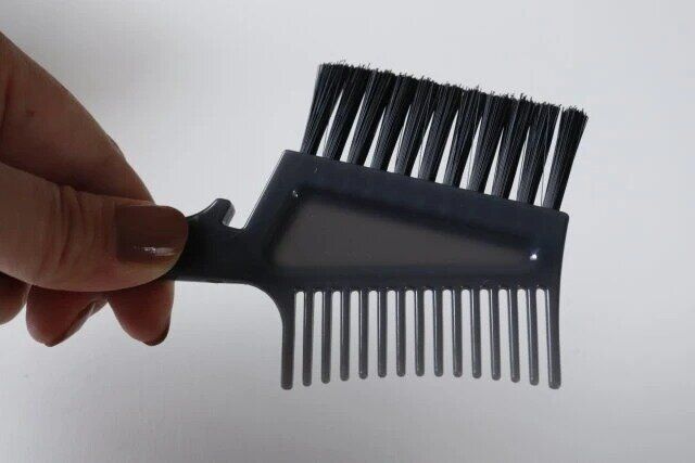 ダイソー コーム付きカラーリングブラシ