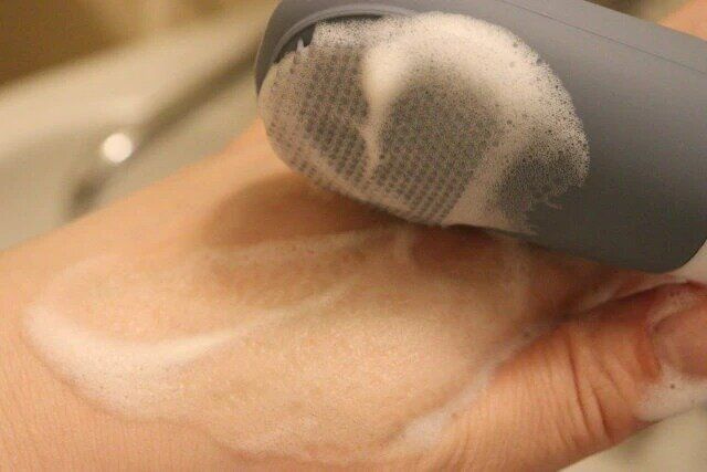 ダイソー トラベル詰替用ボトル 吸盤付