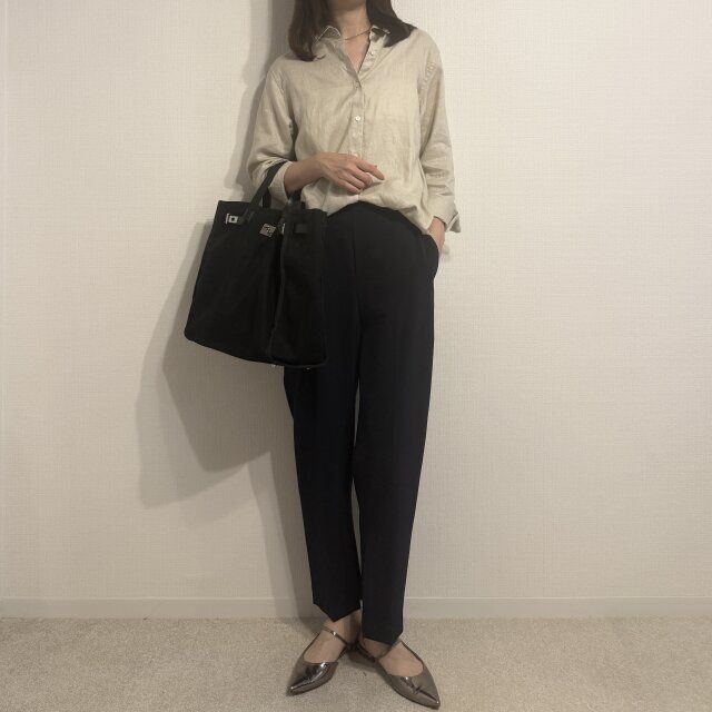 トップスとして：通勤コーデにも最適