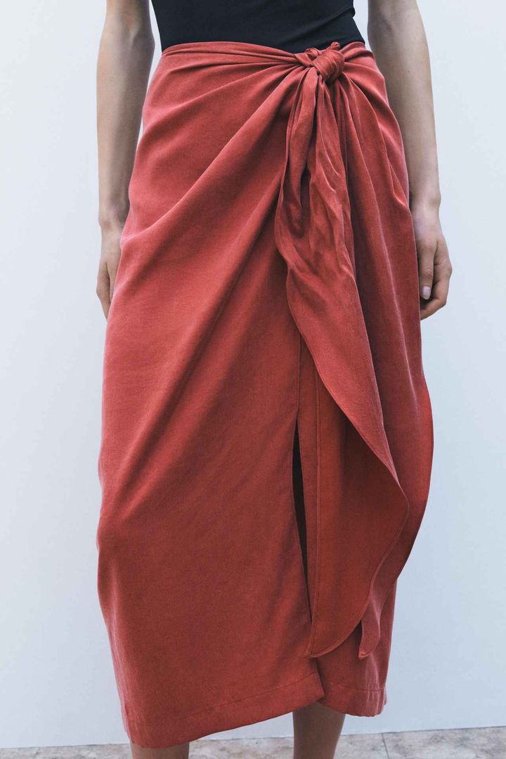 画像2: 出典：ZARA