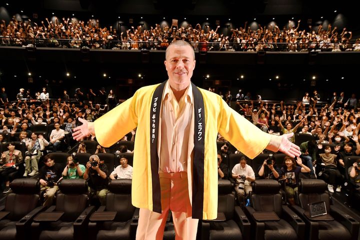 ブラッド・ピット、F1マシン並みの“最速”来日！ 超高速スケジュールで『F1(R)／エフワン』舞台挨拶に登壇