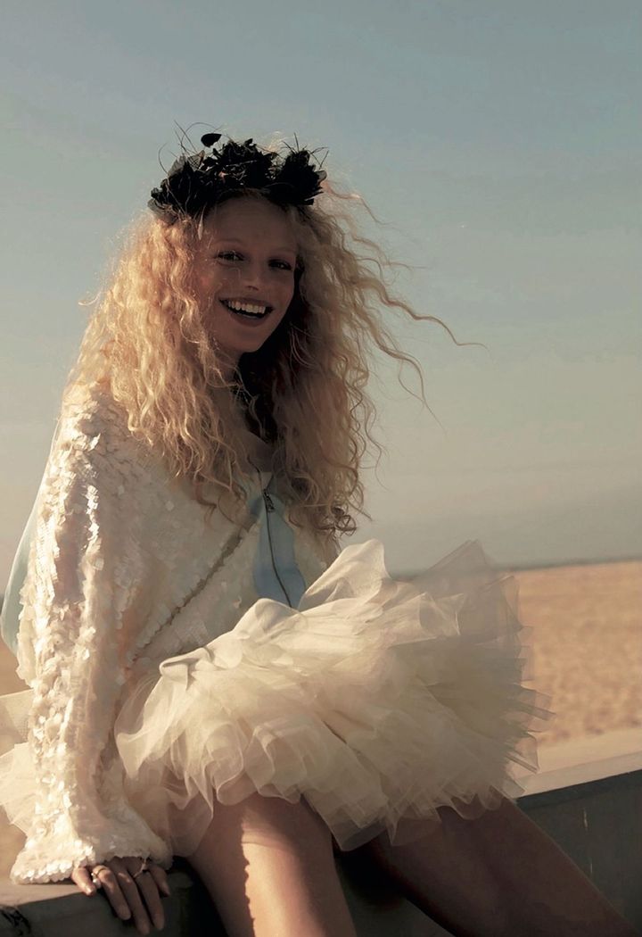 Photo_Camilla Åkrans (VOGUE JAPAN 2018 April Issue）