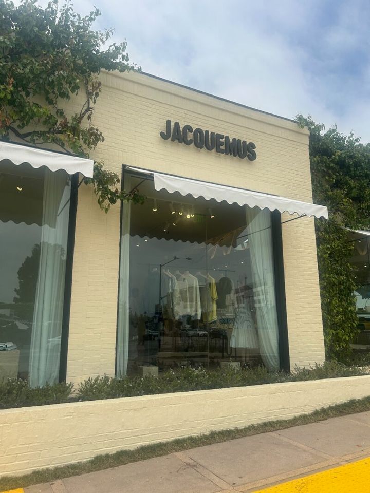 LAガイド：世界で大ブレイク中のJacquemusの旗艦店が4月、ウエストハリウッドにオープン