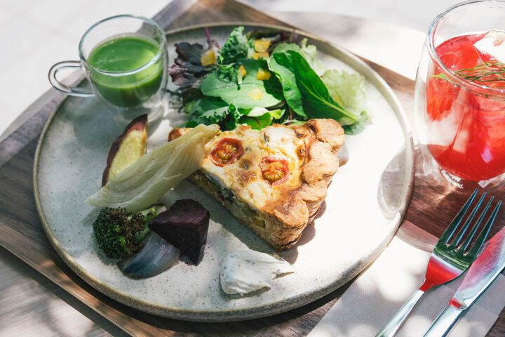 ひだまりが気持ちいい癒しのカフェ＆焼き菓子のお店／自由が丘「ミンナトリエ」