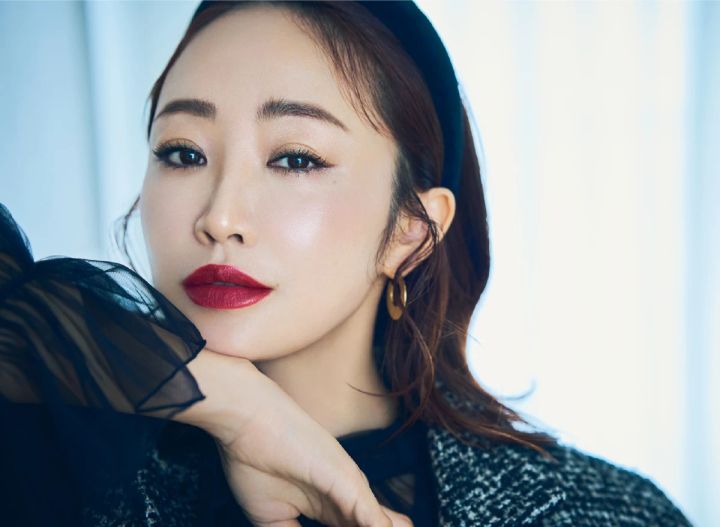 神崎恵 メイク ファッション リップ メイク