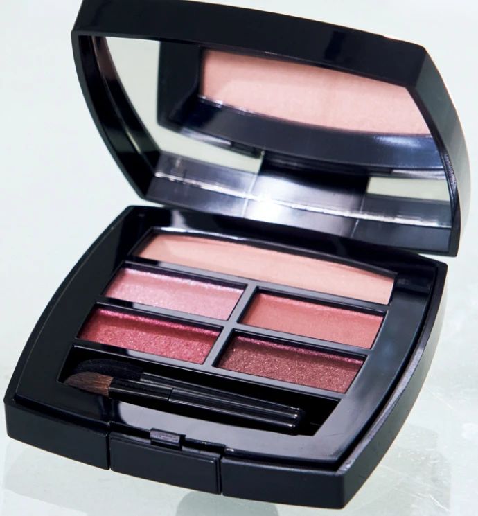 シャネル レ ベージュ パレット ルガール クール ドゥ シャネル