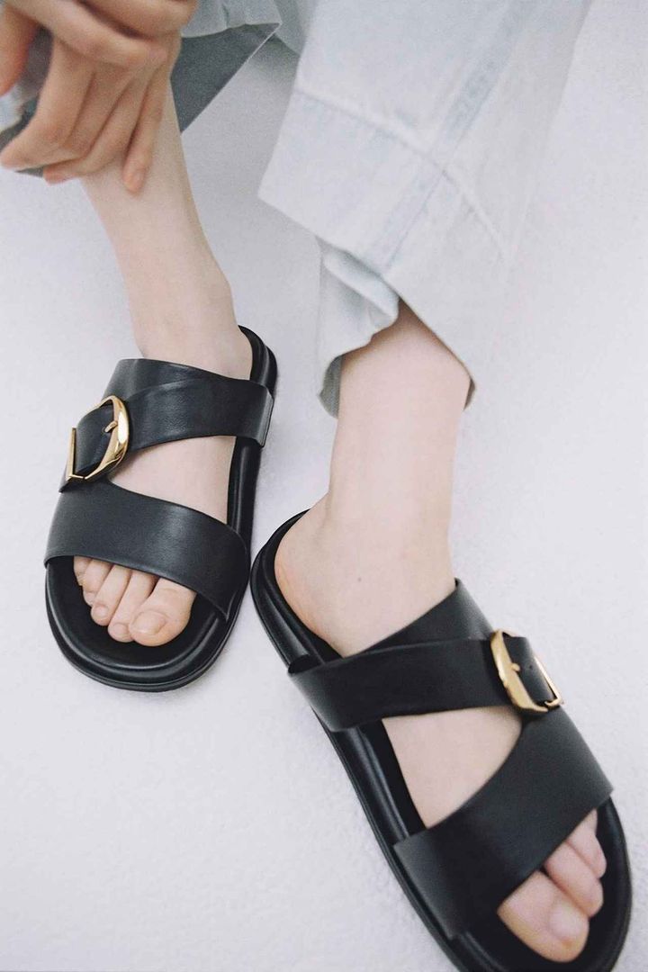 画像2: 出典：ZARA