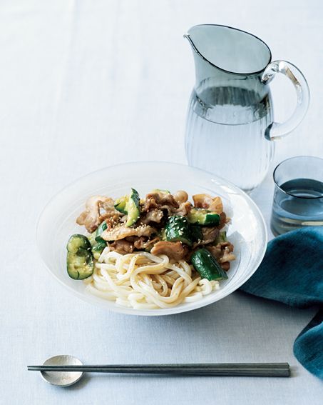 味付けは、ぽん酢だけ！「豚肉とたたききゅうりの和えうどん」のレシピの画像1