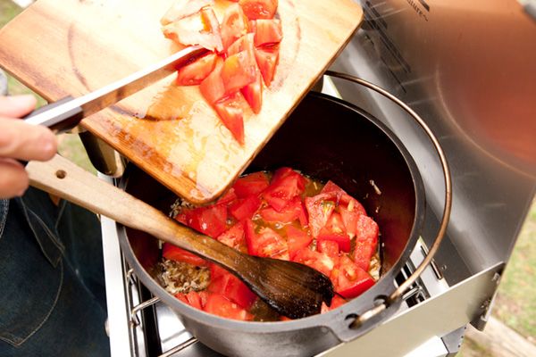 「キノコテント!?」わずか1分で設営完了！設営が簡単すぎるおすすめテント4選