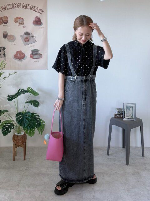 オールブラックコーデ4