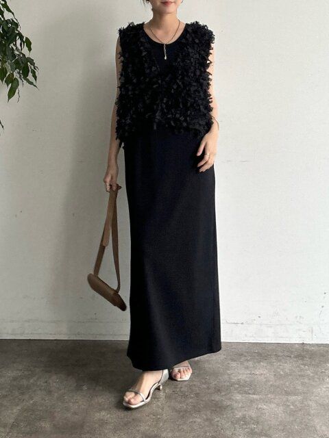 オールブラックコーデ1