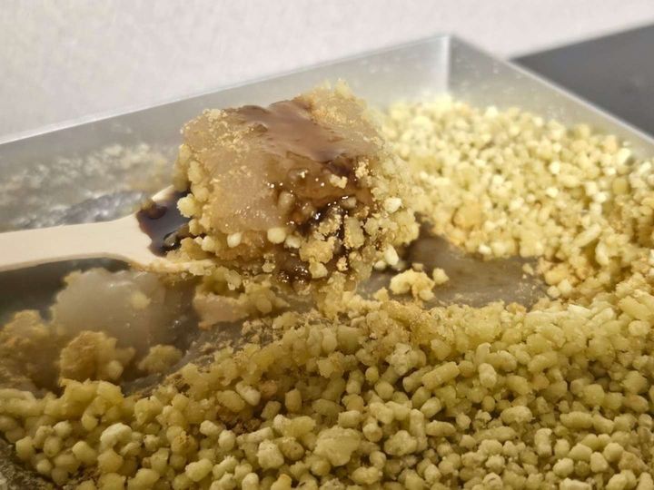 黒蜜かけてみた（画像は編集部撮影）