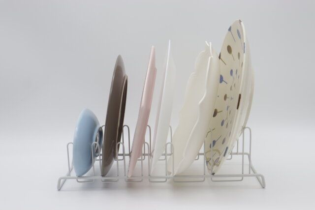 ダイソー ディッシュスタンド（6枚収納） 使用例 かさばらない