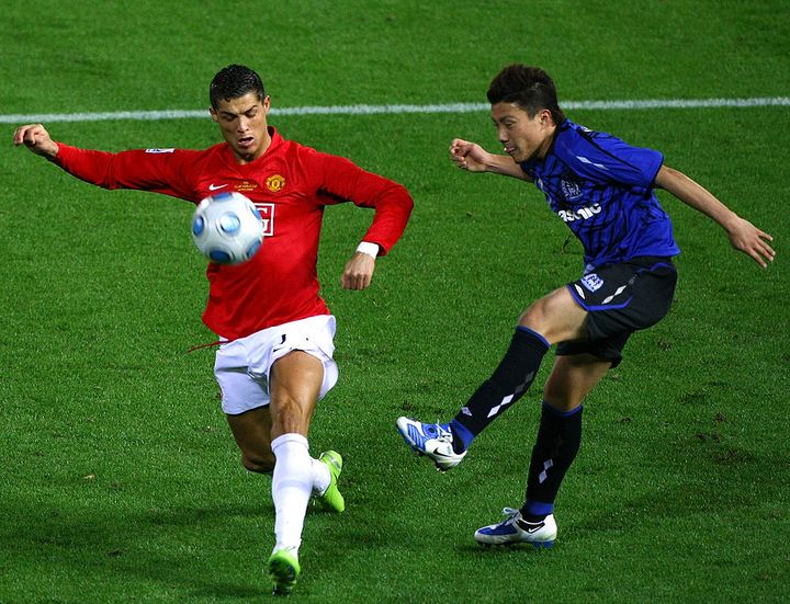 「グラビアアイドルからDM来た」「22歳くらいで月給1000万円超え」ヤンチャ系の日本代表OBがまた仰天暴露