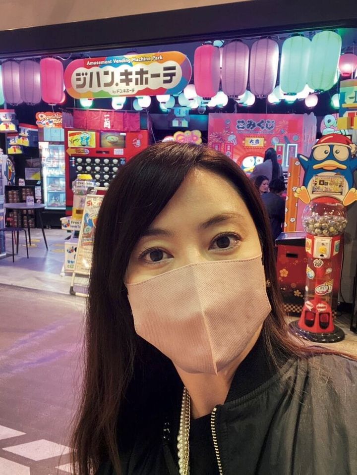 話題のスポットジハン・キホーテを訪れた観月ありささん